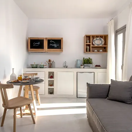 Apartment Seven Glinado Naxos