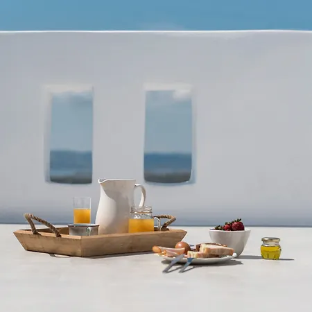 Seven * Glinado Naxos