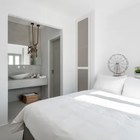 Seven Apartment Glinado Naxos