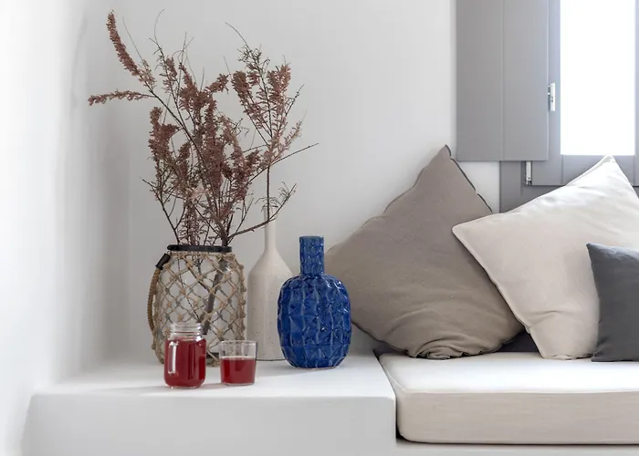 Seven * Glinado Naxos